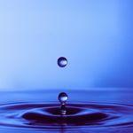 Minimalist sphere representing center of gravity